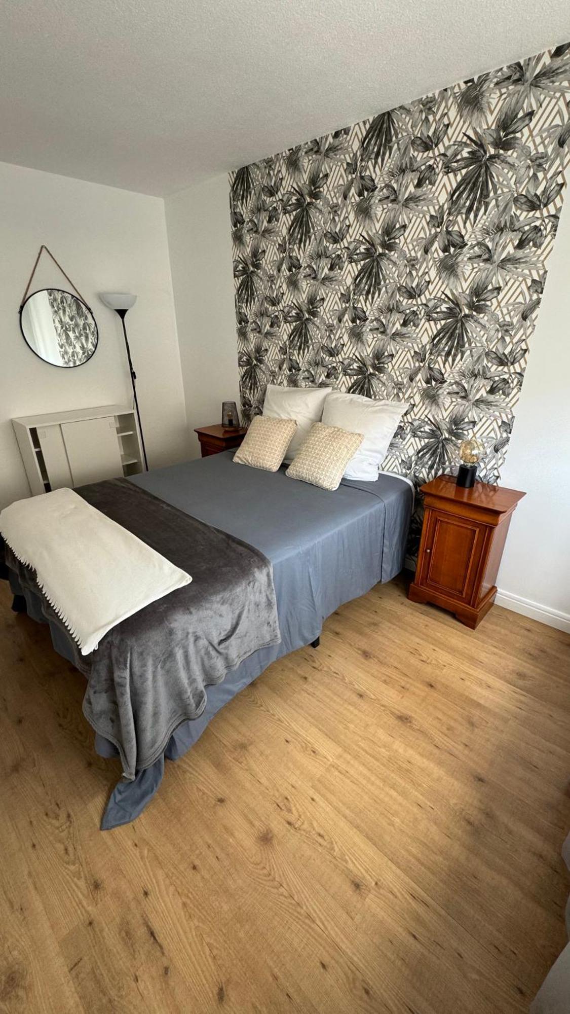 T2 appartement Golfe Juan 47m2 plages et port Vallauris Extérieur photo